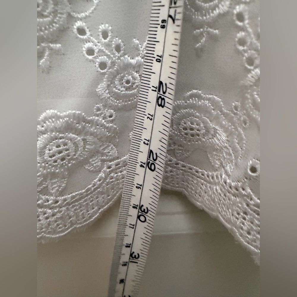 Victoria Halley Classic White Embroidered women’s blouse 2xL summer travel flora - Picture 11 of 11